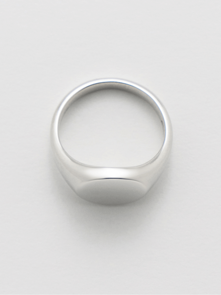 SOLO Signet Ring