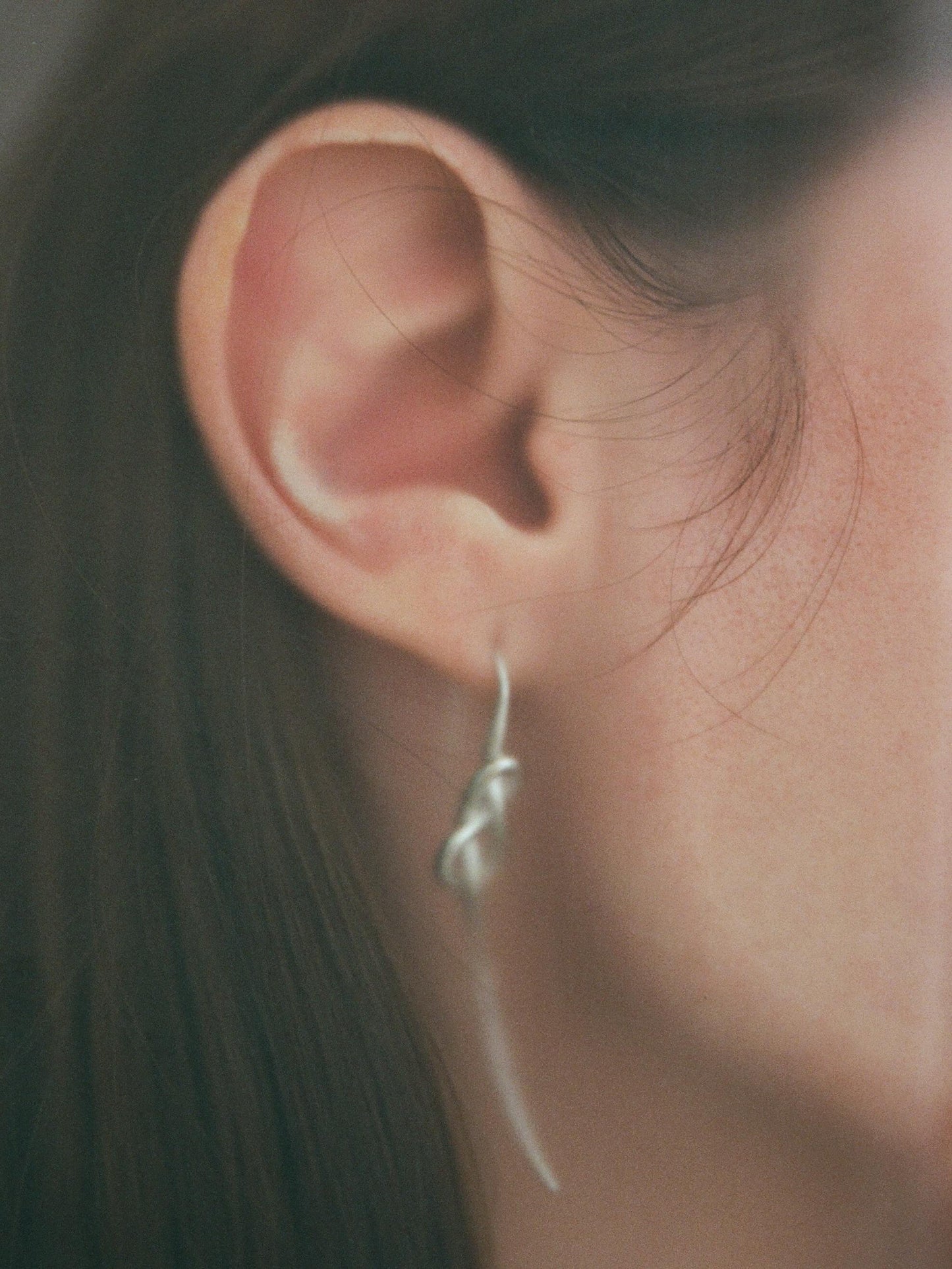 KNOT Mono Earring