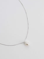 Load image into Gallery viewer, SINGLE Pearl Necklace

